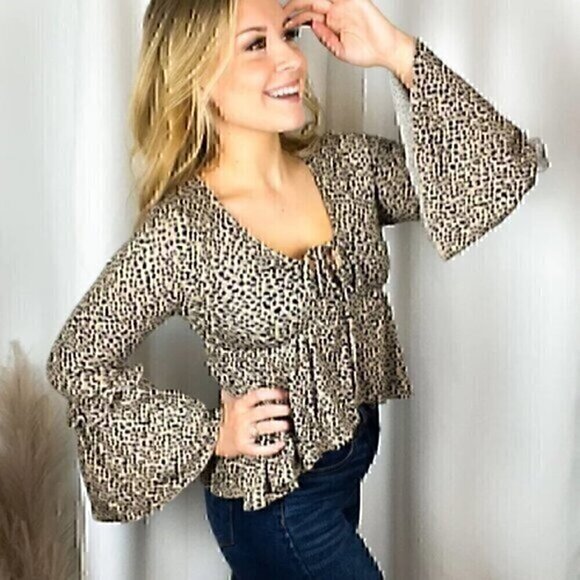 NEW NWT PEACH LOVE CALIFORNIA Tan Brown Black Dotted Long Bell Sleeve Blouse S - Picture 1 of 12